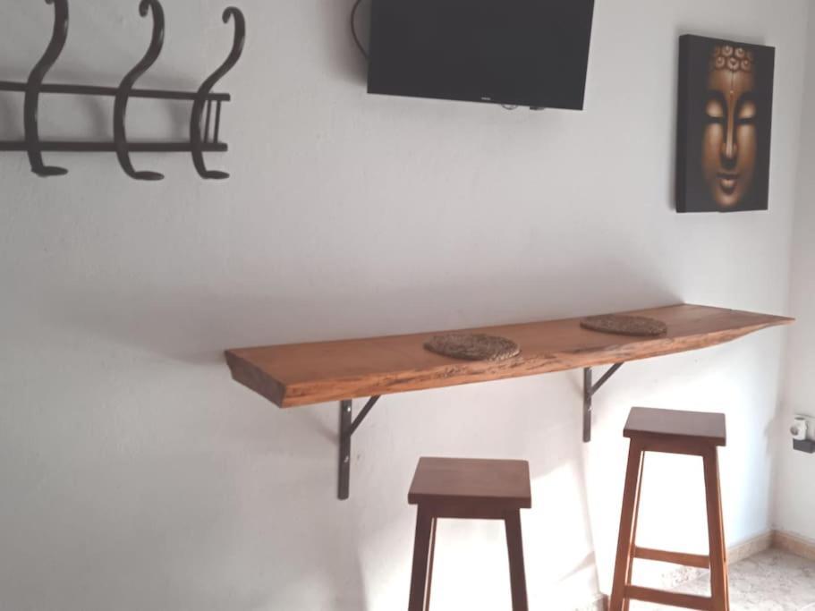 Piso Con Desayuno Incluido Y Vistas A La Montana. Apartment Monistrol de Montserrat Ngoại thất bức ảnh